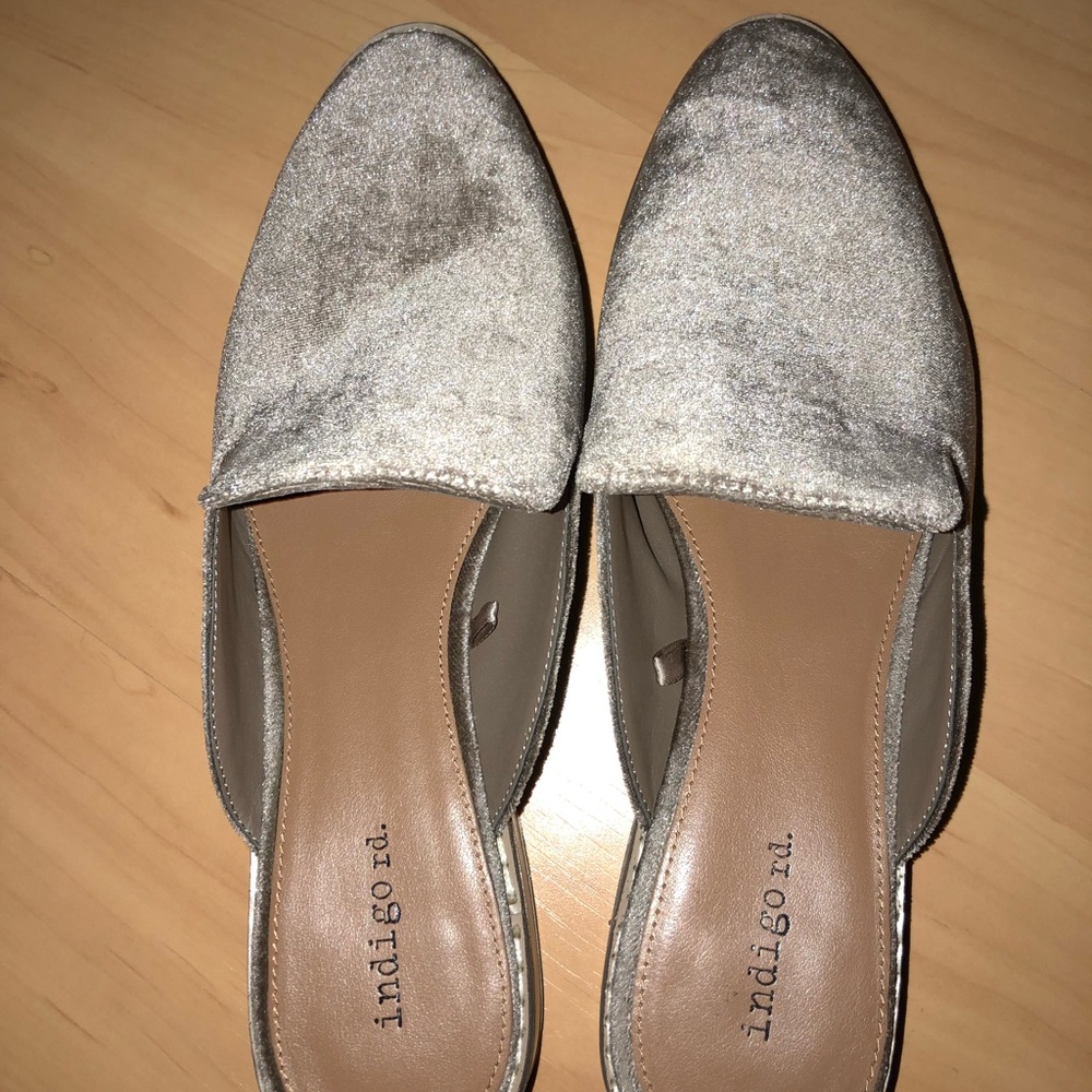 Indigo Rd. Mules